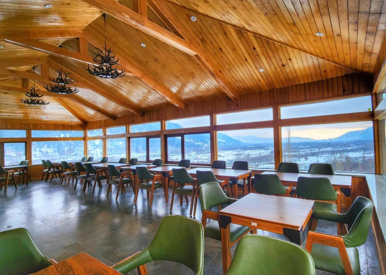 The Walnut Creek Pahalgam Hotel Buitenkant foto