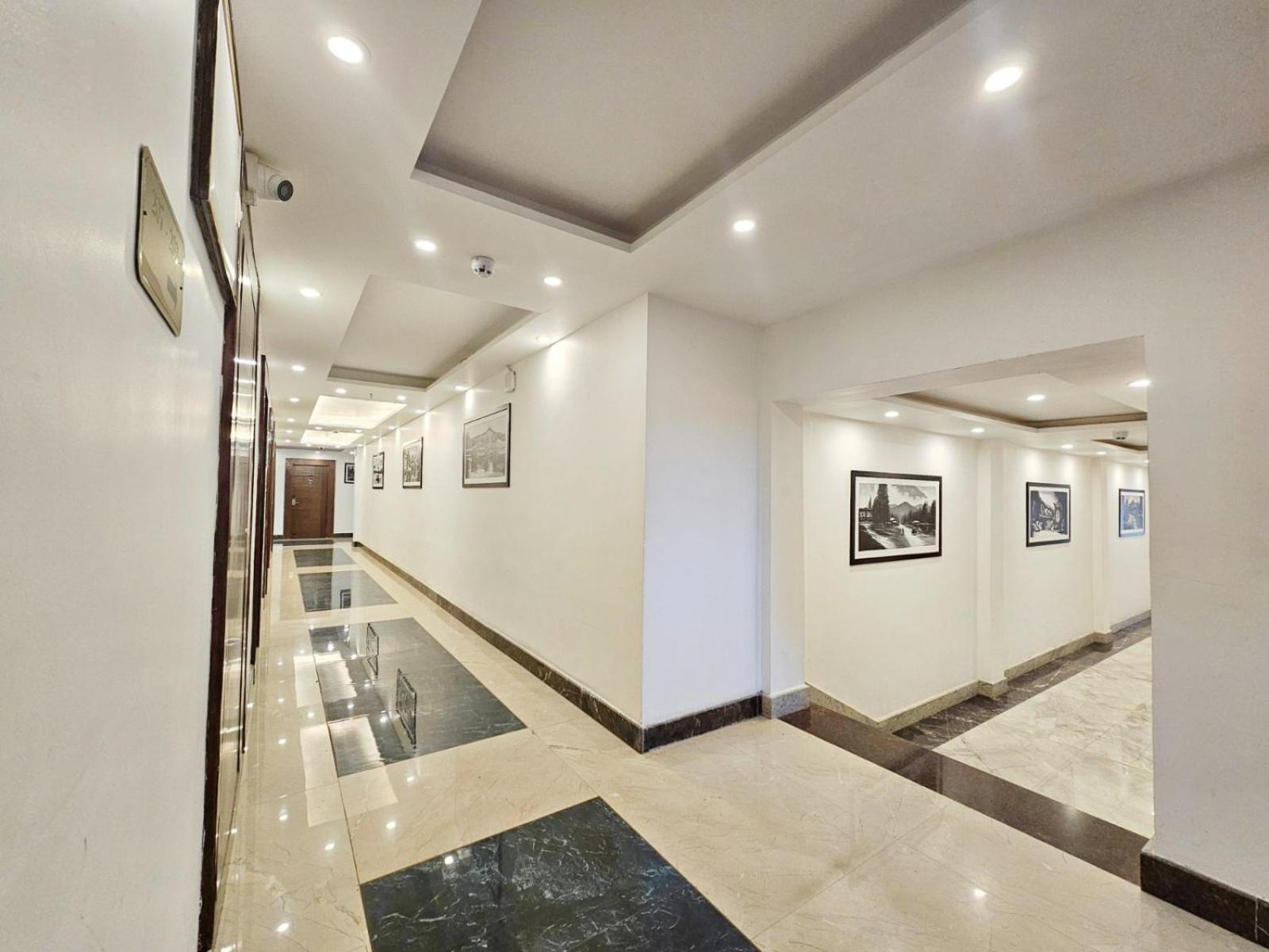 The Walnut Creek Pahalgam Hotel Buitenkant foto