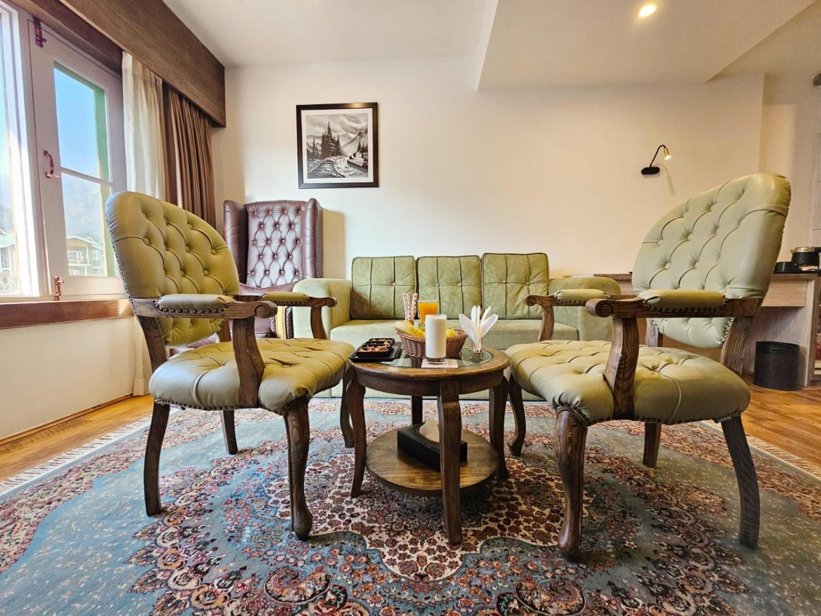 The Walnut Creek Pahalgam Hotel Buitenkant foto